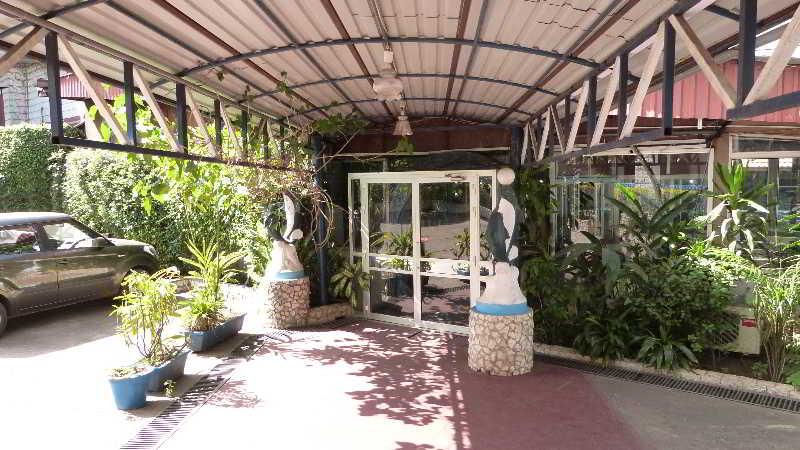 Riviera Taouyah Hotel Conakry Exterior foto